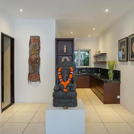 Asrina Villa'S Seminyak Luaran gambar