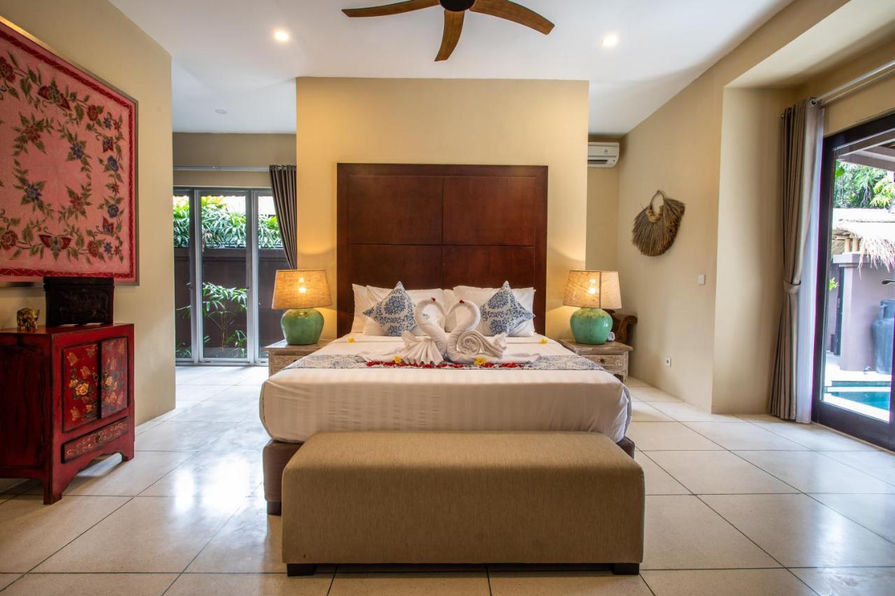 Asrina Villa'S Seminyak Luaran gambar