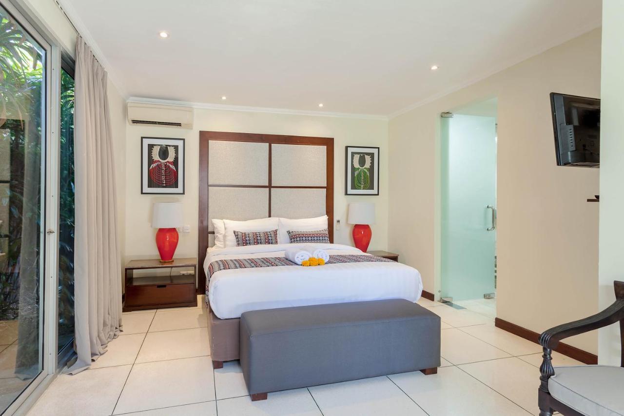 Asrina Villa'S Seminyak Luaran gambar