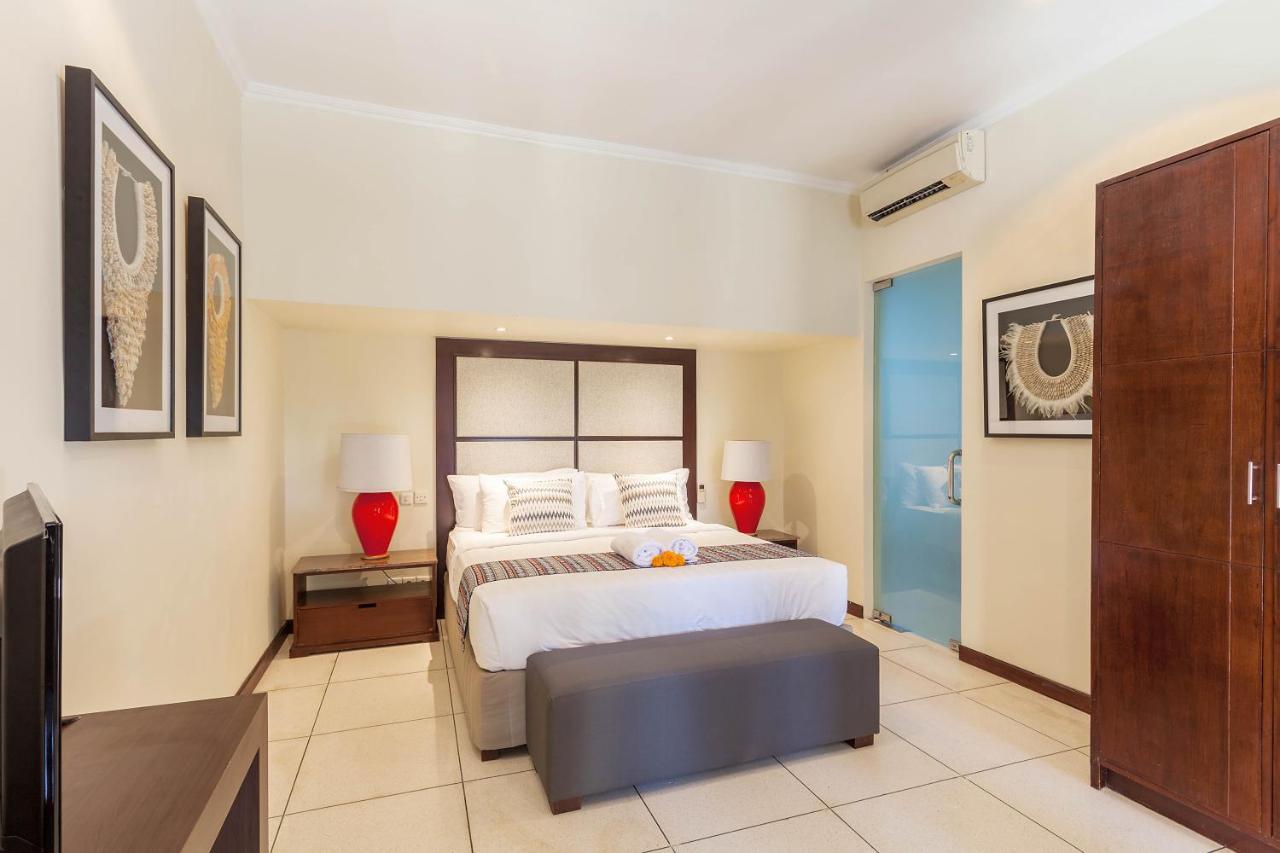 Asrina Villa'S Seminyak Luaran gambar