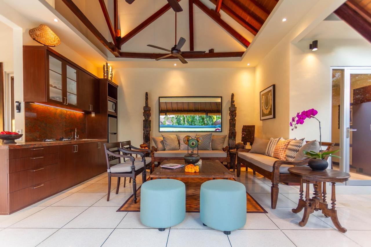 Asrina Villa'S Seminyak Luaran gambar