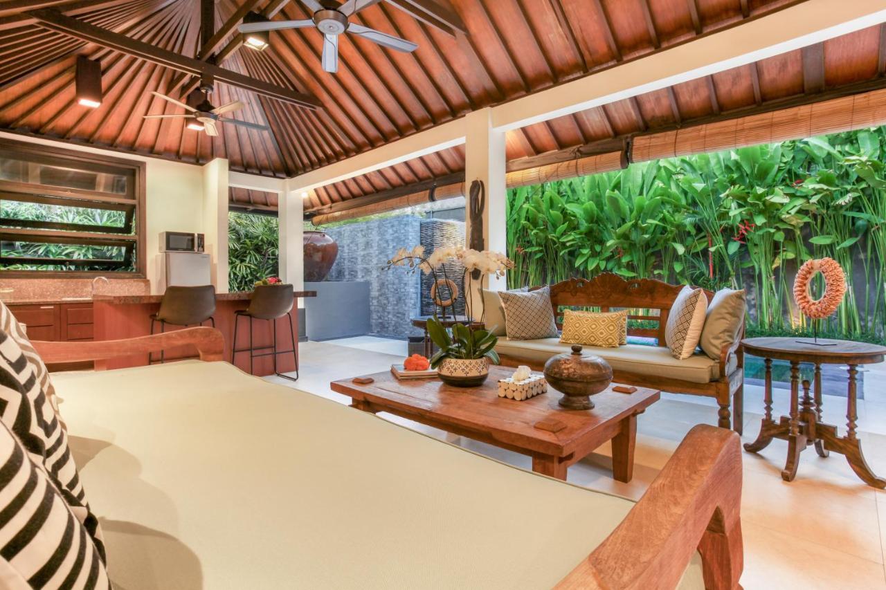 Asrina Villa'S Seminyak Luaran gambar