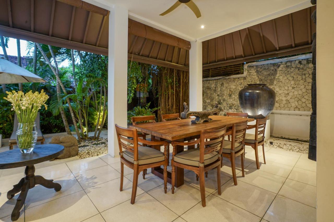 Asrina Villa'S Seminyak Luaran gambar