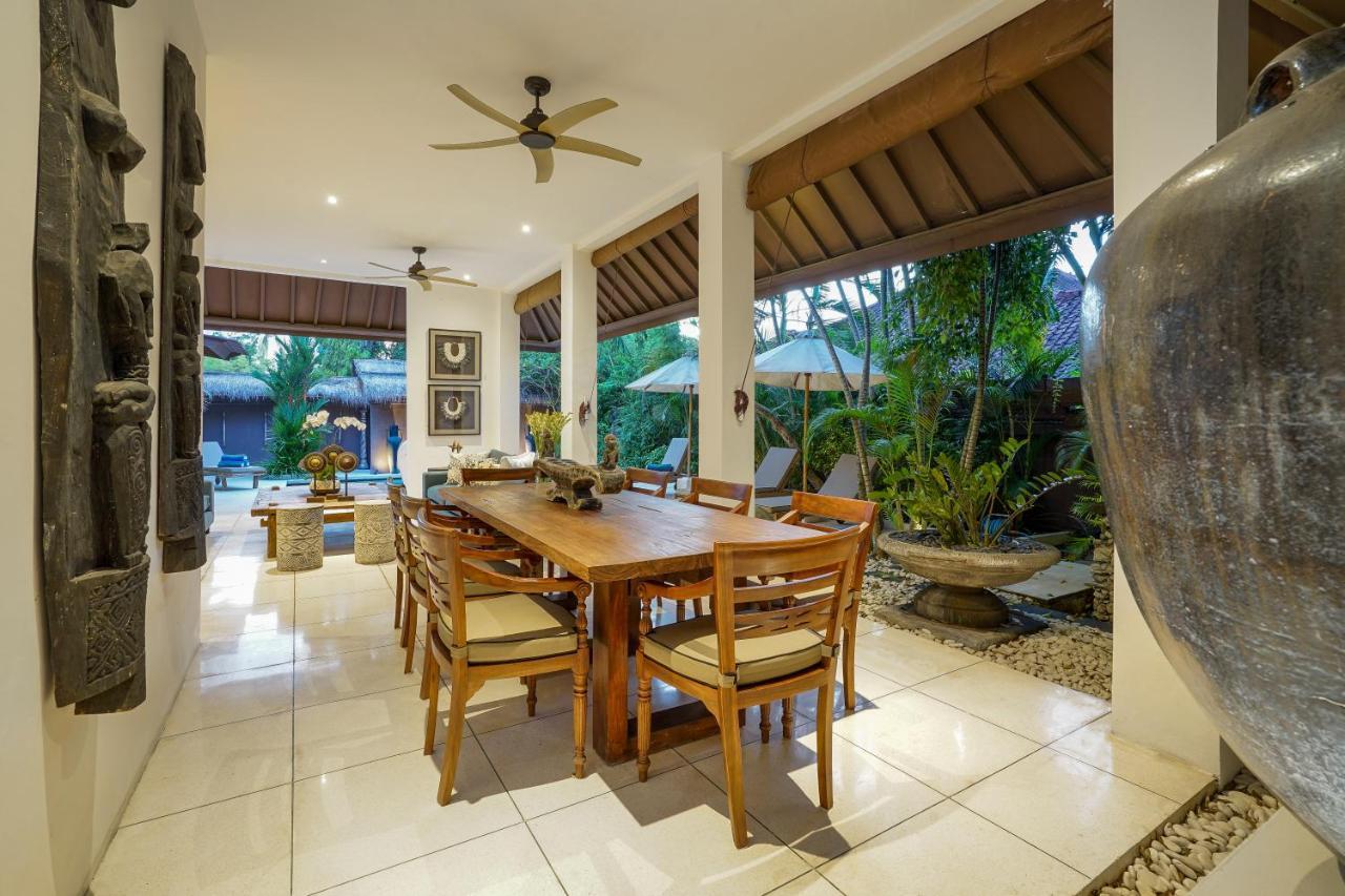 Asrina Villa'S Seminyak Luaran gambar